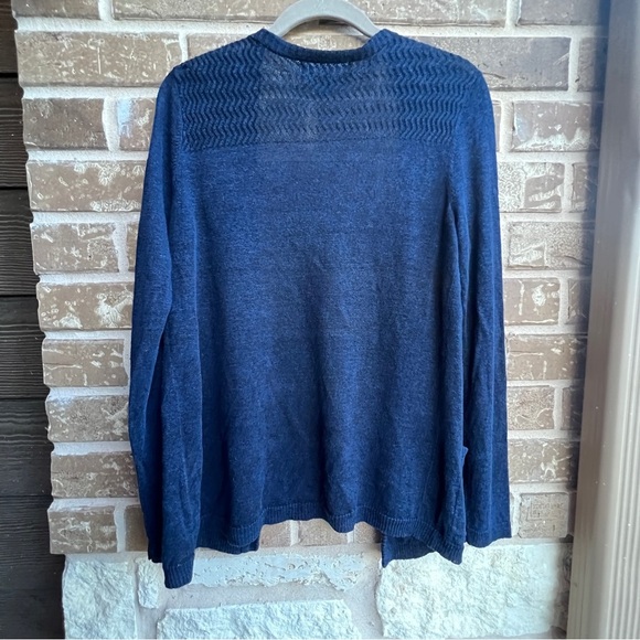 Jones New York Blue Linen Viscose Cardigan, size Medium - Picture 2 of 7